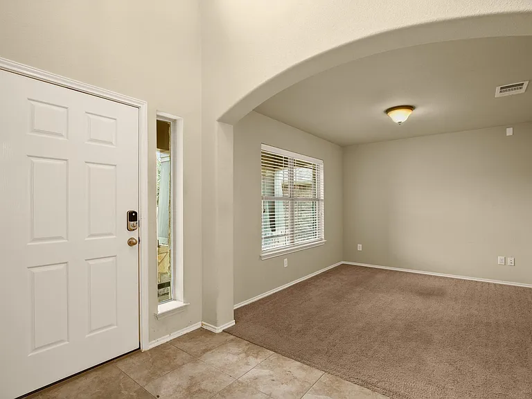 18716 Derby Hill Ln — Photo 4