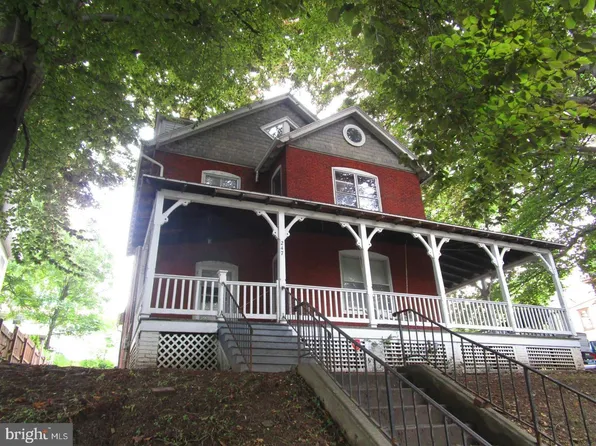 247 S 4th St, Steelton, PA 17113