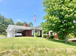 1006 Govers Ln, Ferguson, KY 42533