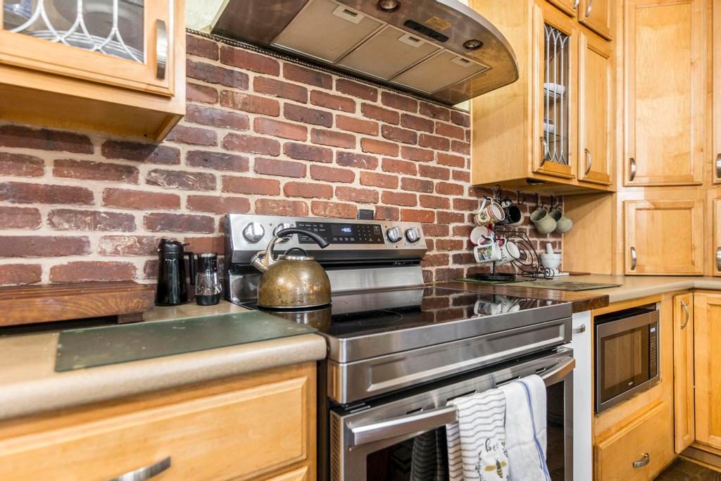 next background image