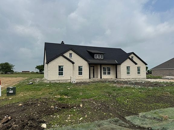 3rd image of 2305 Quartz St