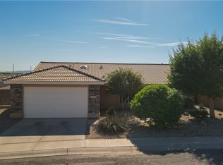 2460 E Saguaro Dr, Mohave Valley, AZ 86440