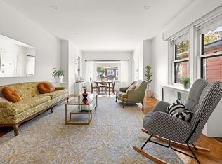 776 E 38th St, Brooklyn, NY 11210