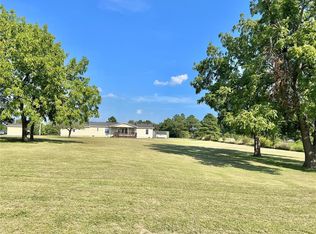 16150 Eagle Ln, Lebanon, MO 65536
