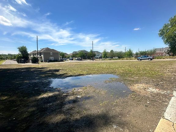 2nd image of 0 Vance Ave SE Lot 7 & 8