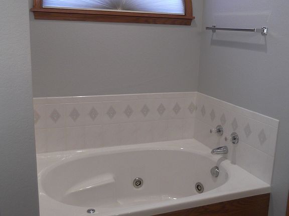 4th image of 5601 18th St Unit 26