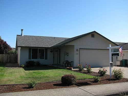2nd image of 14805 NE 34th St