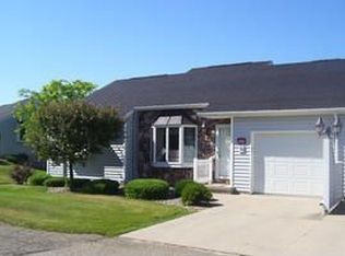 4886 Vista Dr #72, Cass City, MI 48726