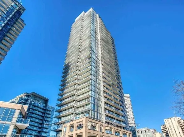 56 Forest Manor Rd, Toronto, ON