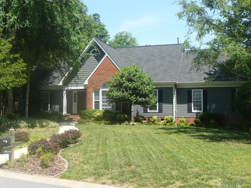 Welcome to 2231 Streatley Lane