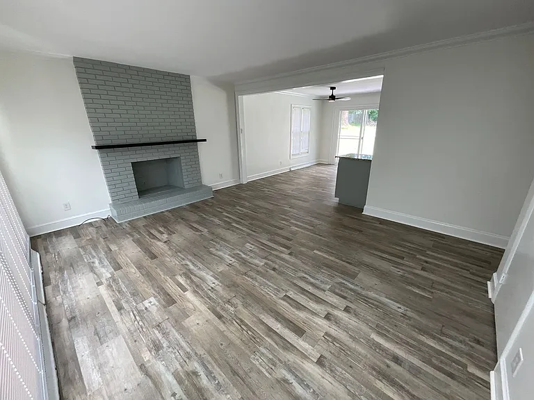 4026 Sedgewood Ln — Photo 4