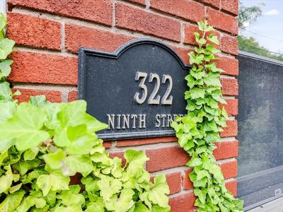 322 9th St, Jersey City, NJ, 07302