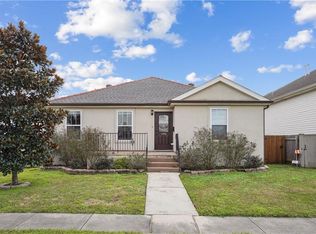 1498 Pressburg St, New Orleans, LA 70122