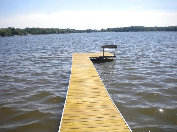 3rd image of 7027 S Harbor Dr