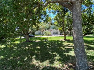 1151 N Hiatus Rd, Fort Lauderdale, FL 33323