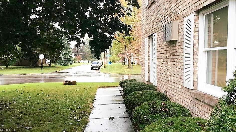 2nd image of 148 Kendall Ave