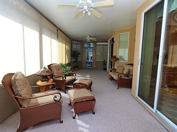 3rd image of 6705 Miravista Dr