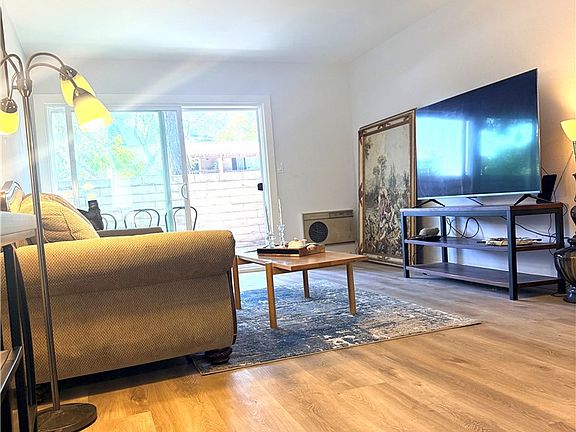 2nd image of 1000 W Macarthur Blvd APT 93
