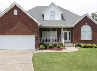 216 Mills Ct, Shepherdsville, KY 40165