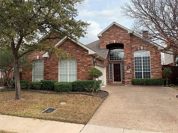 2nd image of 8806 Lakewood Dr