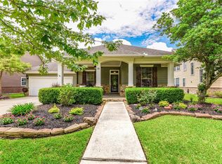 15 S Mews Wood Ct, The Woodlands, TX 77381