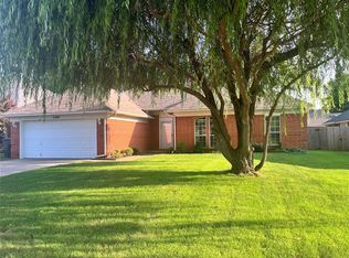 544 NW 172nd Pl, Edmond, OK 73012