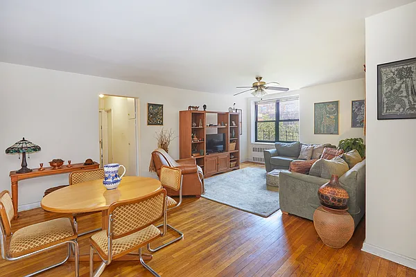 Sold by Compass | media 1