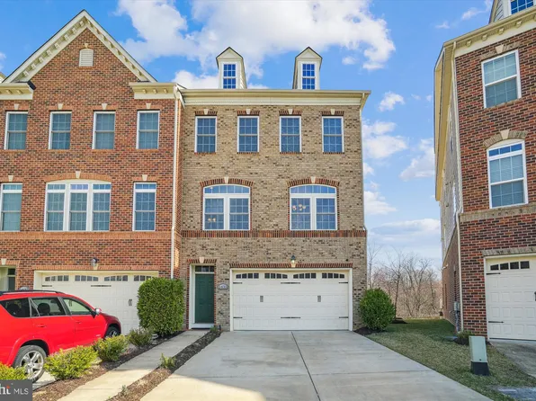 5435 Stream Bank Ln, Greenbelt, MD 20770