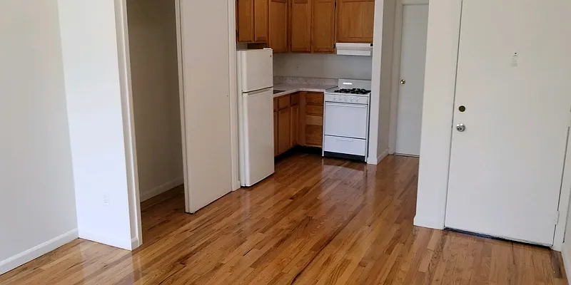 Rented by Prince Real Estate Associates LLC | media 9