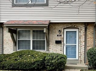 3211 Leisurewood Ct, Florissant, MO