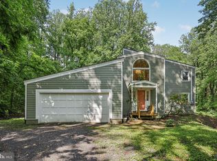 28 Cliff Rd, Front Royal, VA 22630