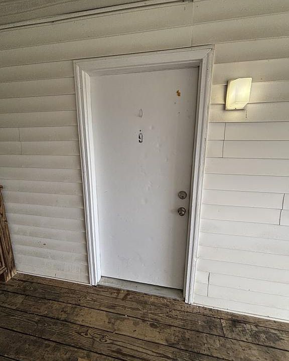 1st image of 303 Farside Dr APT 9