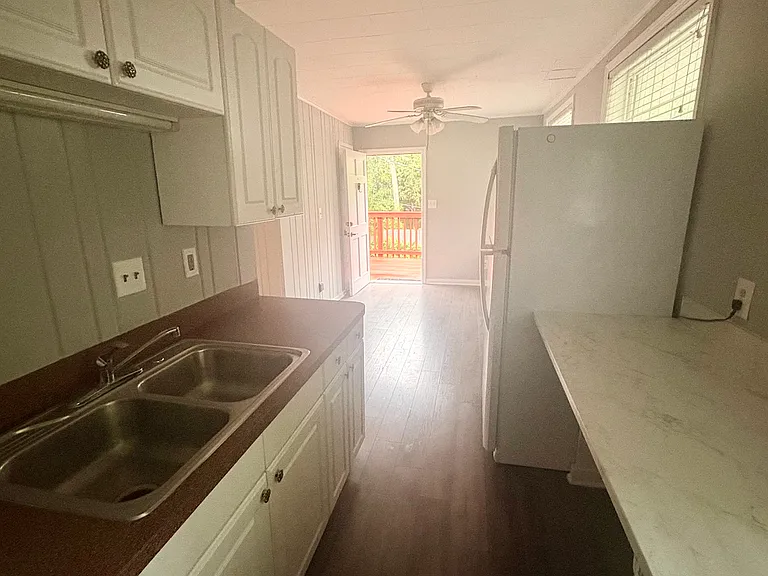3022 Dartmouth Ave N — Photo 23