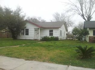 1530 W 9th St, Freeport, TX 77541