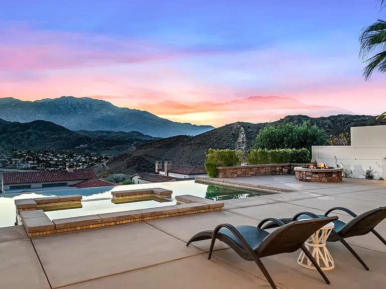 43 Mount San Jacinto Cir — Photo 52