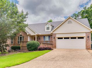 4202 Stoneview Ct, Little Rock, AR 72212