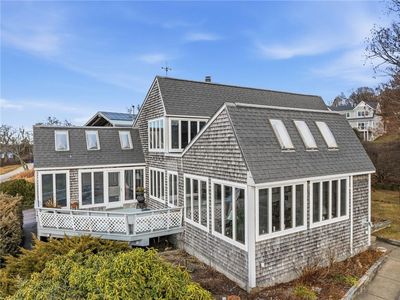30 W Bay View Dr, Jamestown, RI, 02835
