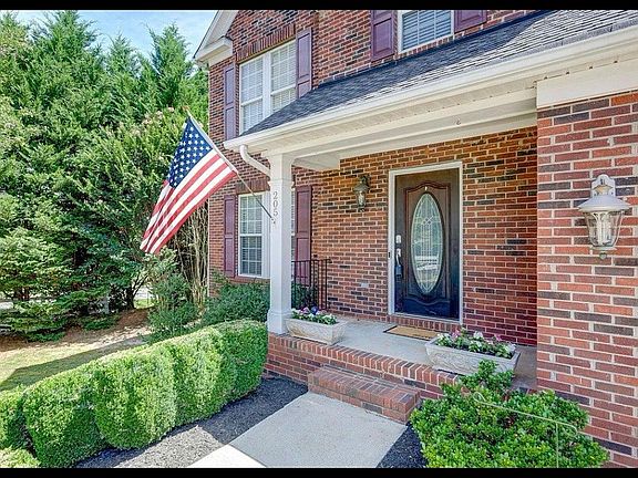 3rd image of 205 Marcie Rush Ln