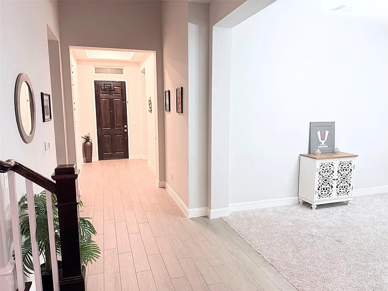 14716 Iveans Way — Photo 7