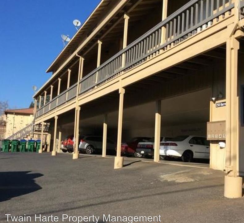 1st image of 250 Barretta St APT 4