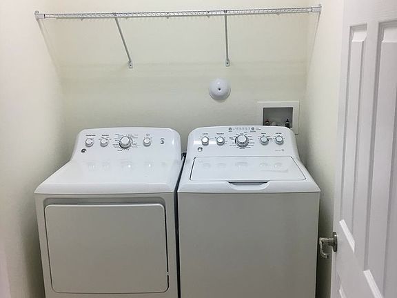 3rd image of 3533 W 93rd Pl #0