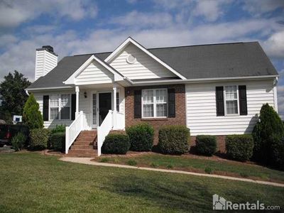 621 Asheby Woods Rd, Kernersville, NC, 27284