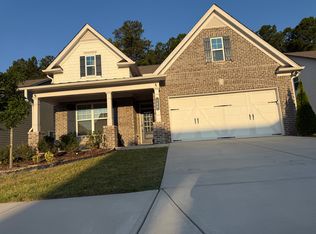 160 Amherst Way, Fayetteville, GA 30215