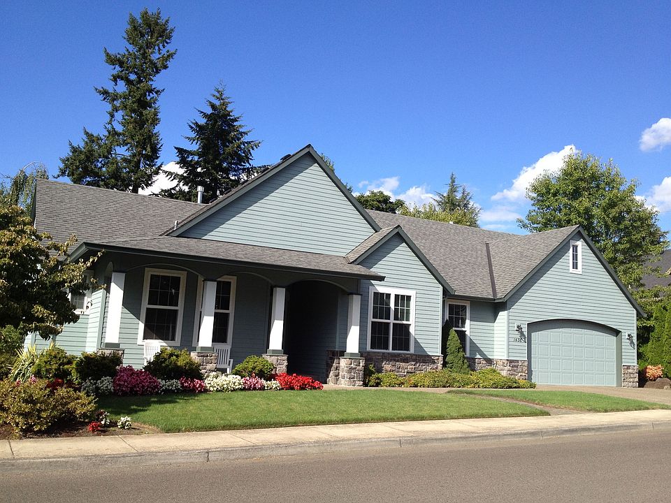 Great curb appeal