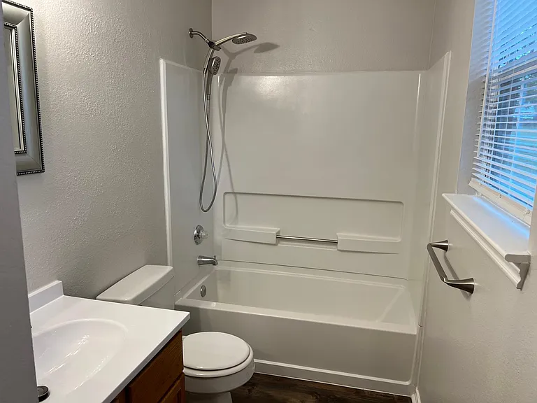 2603 Emerald Forest Dr — Photo 2