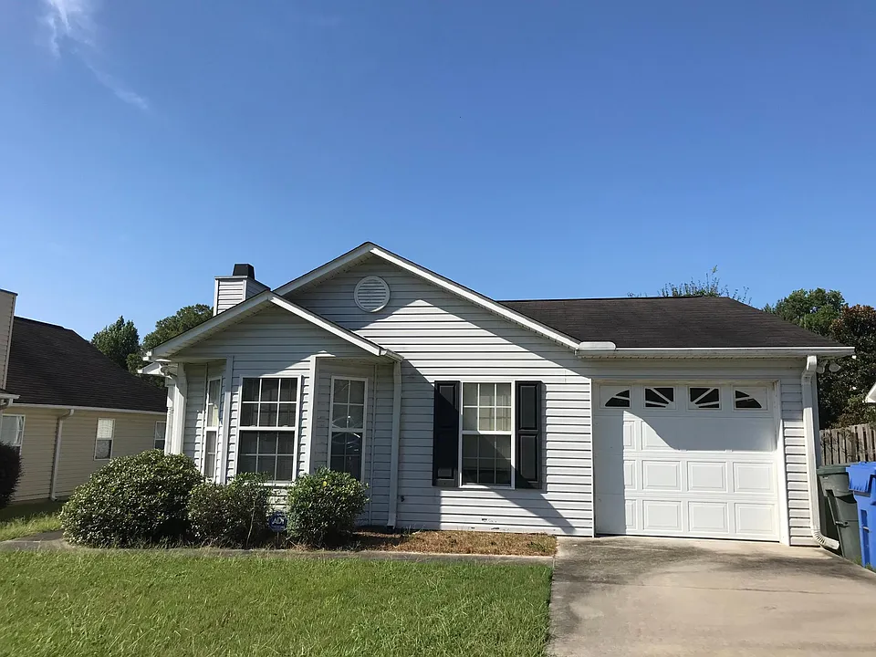 111 Easy St