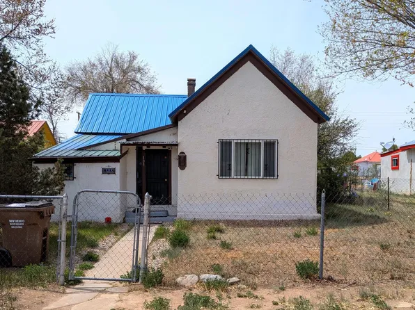 105 Roosevelt Ave, Mountainair, NM 87036