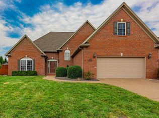 8957 Calvin Cir, Newburgh, IN 47630