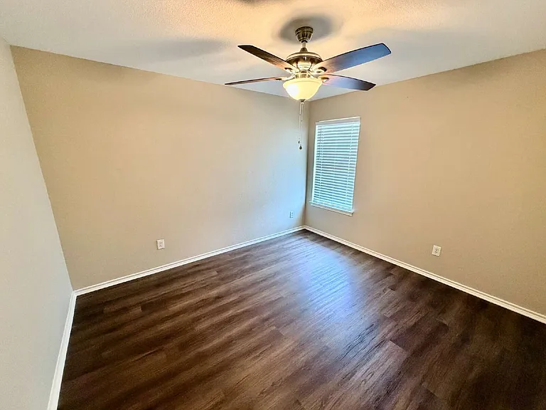 3403 Wickham Ln — Photo 19