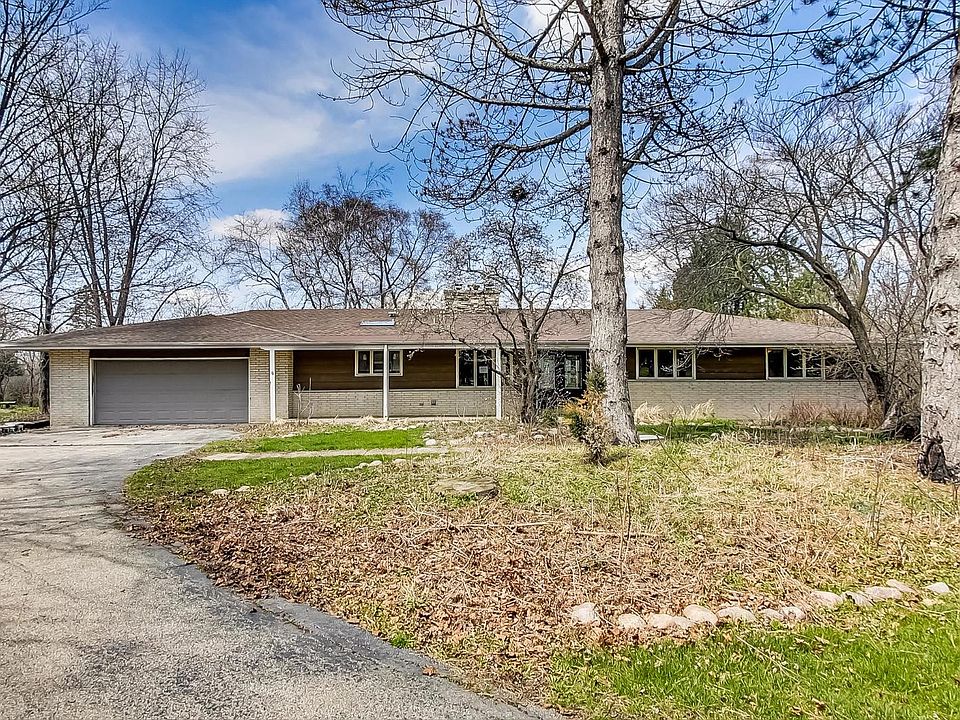 454 E Oakwood Dr, Barrington, IL 60010 Zillow